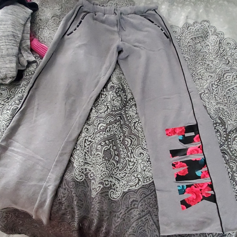 Womens sweatpants